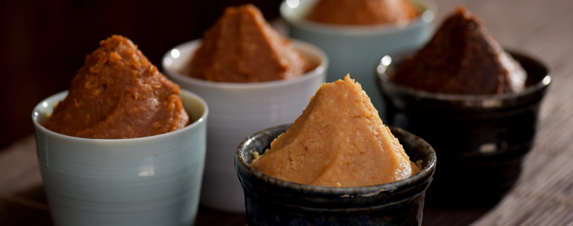 様々な味噌の写真