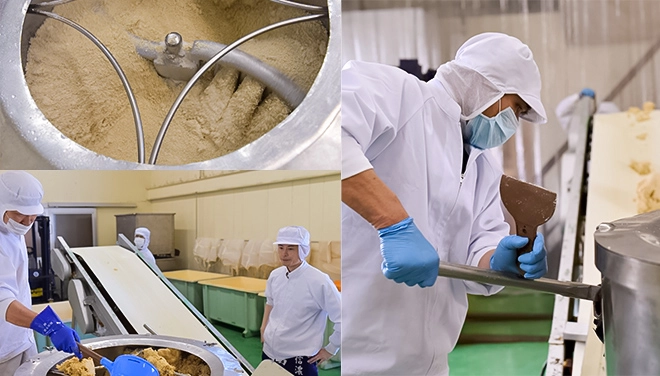 混合機で混ぜている写真